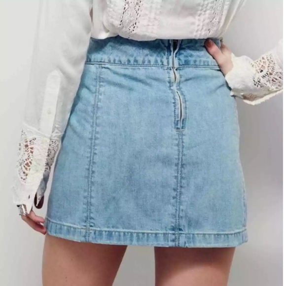 Free People Zip To It Beta Wash Denim Mini Skirt - Picture 2 of 13